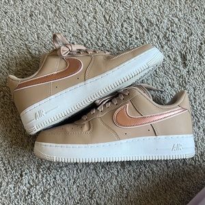 Women’s Air Force 1 limited edition
